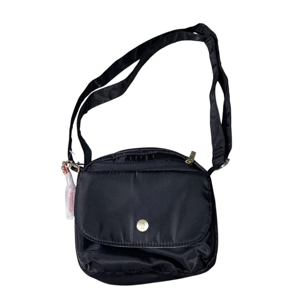 Totto Crossbody Bag Black Nylon Travel Purse Tablet Pocket Key Holder